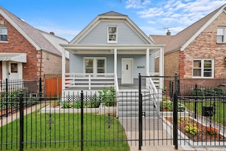 4545 W Montana St, Chicago, IL 60639