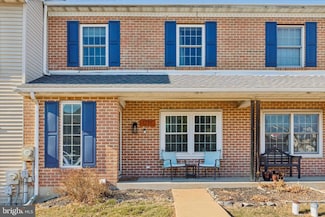 1237 Pine Ridge Dr, Perkiomenville, PA 18074