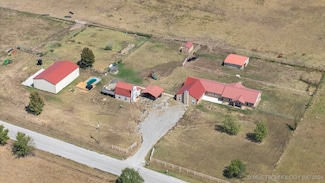 4601 S 4300 Rd, Big Cabin, OK 74332