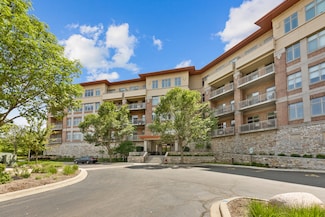 115 Prairie Park Dr Unit 201, Wheeling, IL 60090