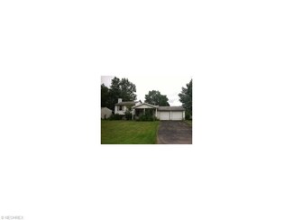 366 Stewart Ave NW, Warren, OH 44483