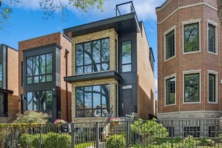 1931 W Erie St, Chicago, IL 60622
