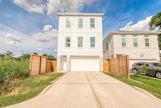6538 Cohn St, Houston, TX 77091