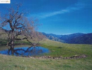 39305 Pine Mountain Rd, Cloverdale, CA 95425