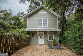 290.5 Milledge Cir, Athens, GA 30606
