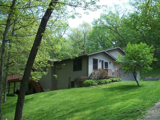 14978 Timber Ln, Boscobel, WI 53805