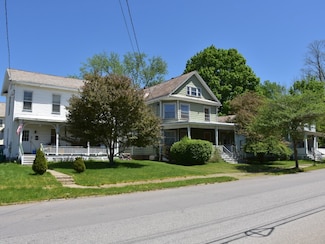 525 North St, Meadville, PA 16335