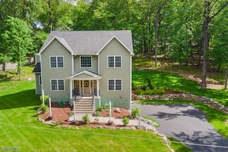 275 Park Rd, Parsippany-Troy Hills, NJ 07054