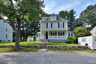 100 Hayes Ave, Lowell, MA 01854