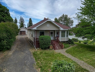 412 W Carlton Ave, Fairfield, WA 99012