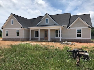 107 Telluride Trail NE, Calhoun, GA 30701