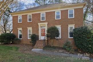 7428 Willow Creek Dr, Charlotte, NC 28270