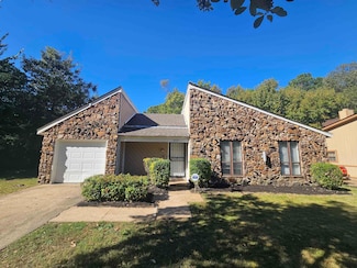 4073 Silverleaf Rd, Memphis, TN 38115