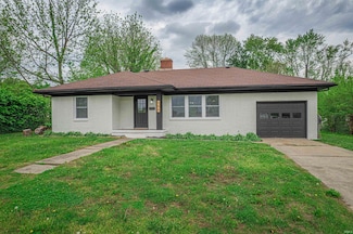 504 E Clark St, Owensville, IN 47665