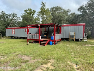 219 Daren Dr, Palatka, FL 32177