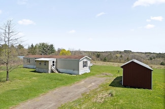 50 Waverly Rd, Whitney Point, NY 13862