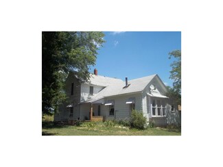 18264 SE Virginia Rd, Kincaid, KS 66039
