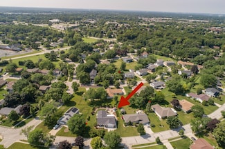 4820 Sutton Ln, Greendale, WI 53129