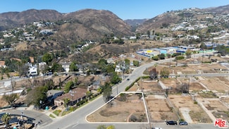 16957 Livorno Dr, Pacific Palisades, CA 90272