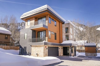 220 Bird Dr Unit B, Ketchum, ID 83340