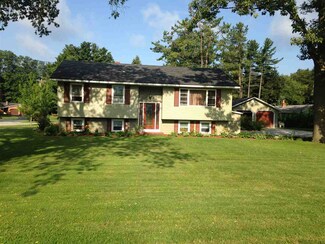 31 Stearns Ct, Swanton, VT 05488