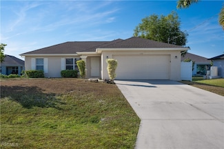 1142 NW 27th Place, Cape Coral, FL 33993