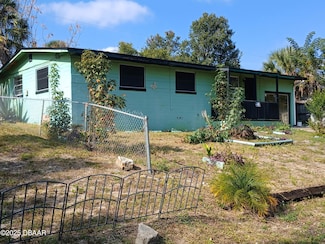 1026 Imperial Dr, Daytona Beach, FL 32117