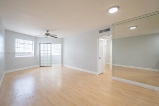 1651 NE Miami Gardens Dr Unit 204, Miami, FL 33179