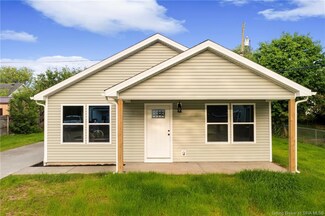 329 Clark Rd, Charlestown, IN 47111