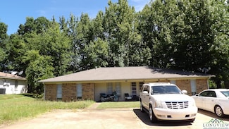 305 Nikki Dr, Longview, TX 75604