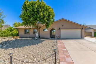 13835 N 10th Place, Phoenix, AZ 85022