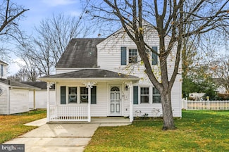 26 Maplewood Ave, Penns Grove, NJ 08069