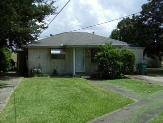 457 Greenmount Dr, Metairie, LA 70005