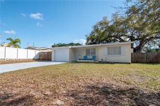 5115 104th Way N, Saint Petersburg, FL 33708