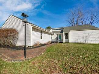 80 Laurel Dr SW, Etna, OH 43062