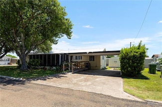 411 Palmetto Palm St, Alamo, TX 78516