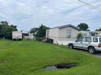 8238 Sea Breeze Dr Unit 77, Chincoteague Island, VA 23336