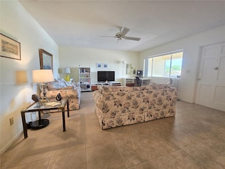 2121 NE 68th St Unit 210, Fort Lauderdale, FL 33308
