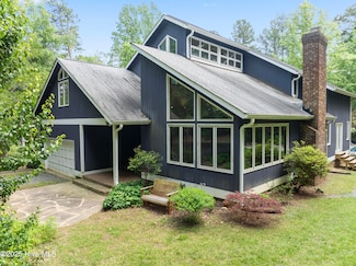 1000 Phils Creek Rd, Chapel Hill, NC 27516