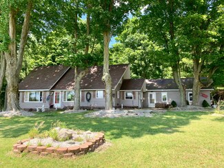 2996 E Beyer Rd, Free Soil, MI 49411