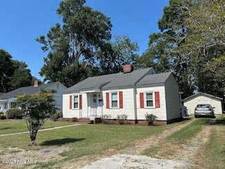 202 Woodland Cir, Hertford, NC 27944