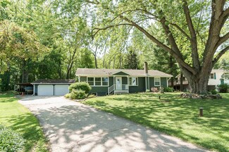 N7014 Oakwood Rd, Whitewater, WI 53190