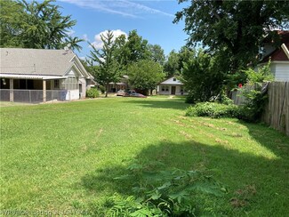 1906 S N St, Fort Smith, AR 72901