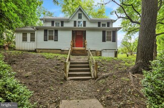 353 Main St, Parkesburg, PA 19365