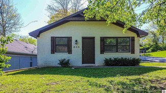 830 Sanders Ave, Paducah, KY 42001