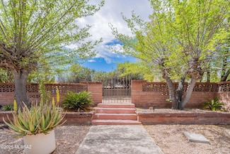 649 W Via San Mateo, Green Valley, AZ 85614