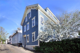 75 Mary St, Newport, RI 02840