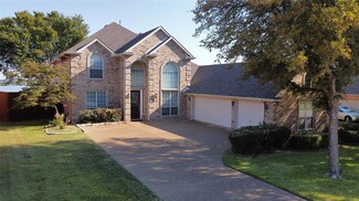 1613 Lakeland Park Dr, Garland, TX 75043