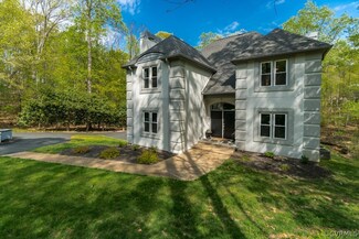 3001 River Hills Ln, Midlothian, VA 23113