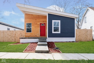 242 N Tacoma Ave, Indianapolis, IN 46201